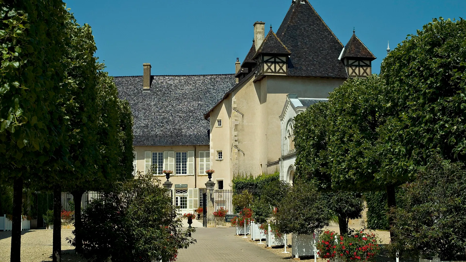 Chateau De Pizay Belleville-en-Beaujolais Hotel