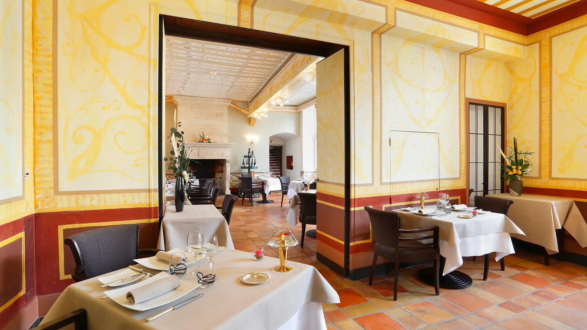 Chateau De Pizay Belleville-en-Beaujolais Hotel