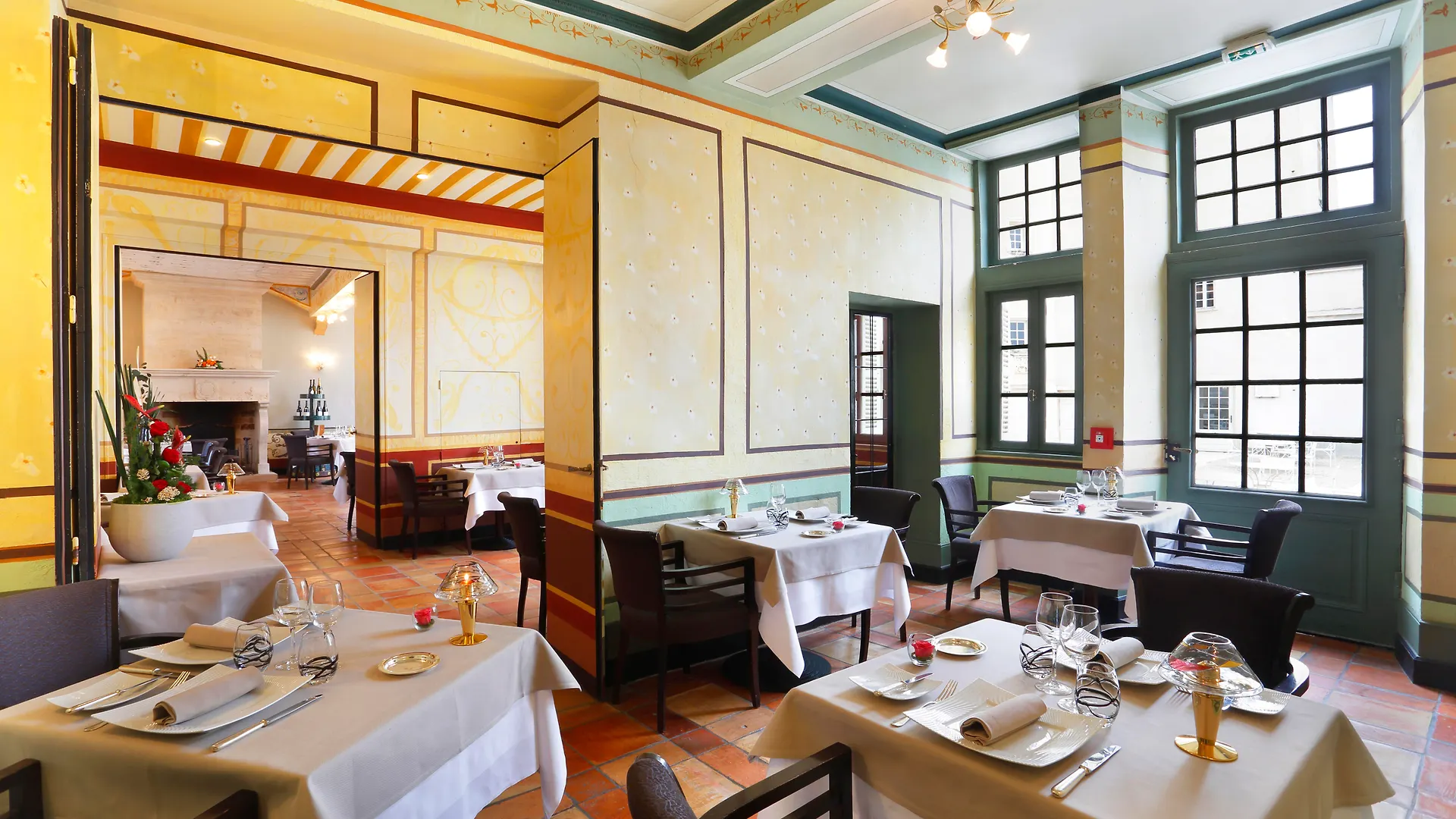 Chateau De Pizay Belleville-en-Beaujolais Hotel